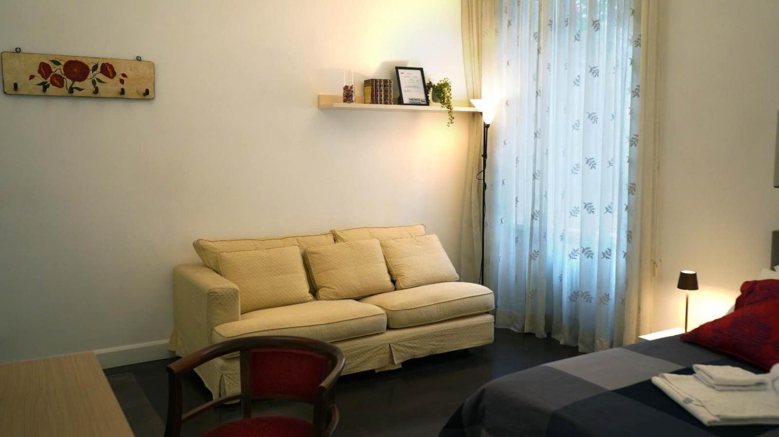 Azuni Bed & Breakfast Rome